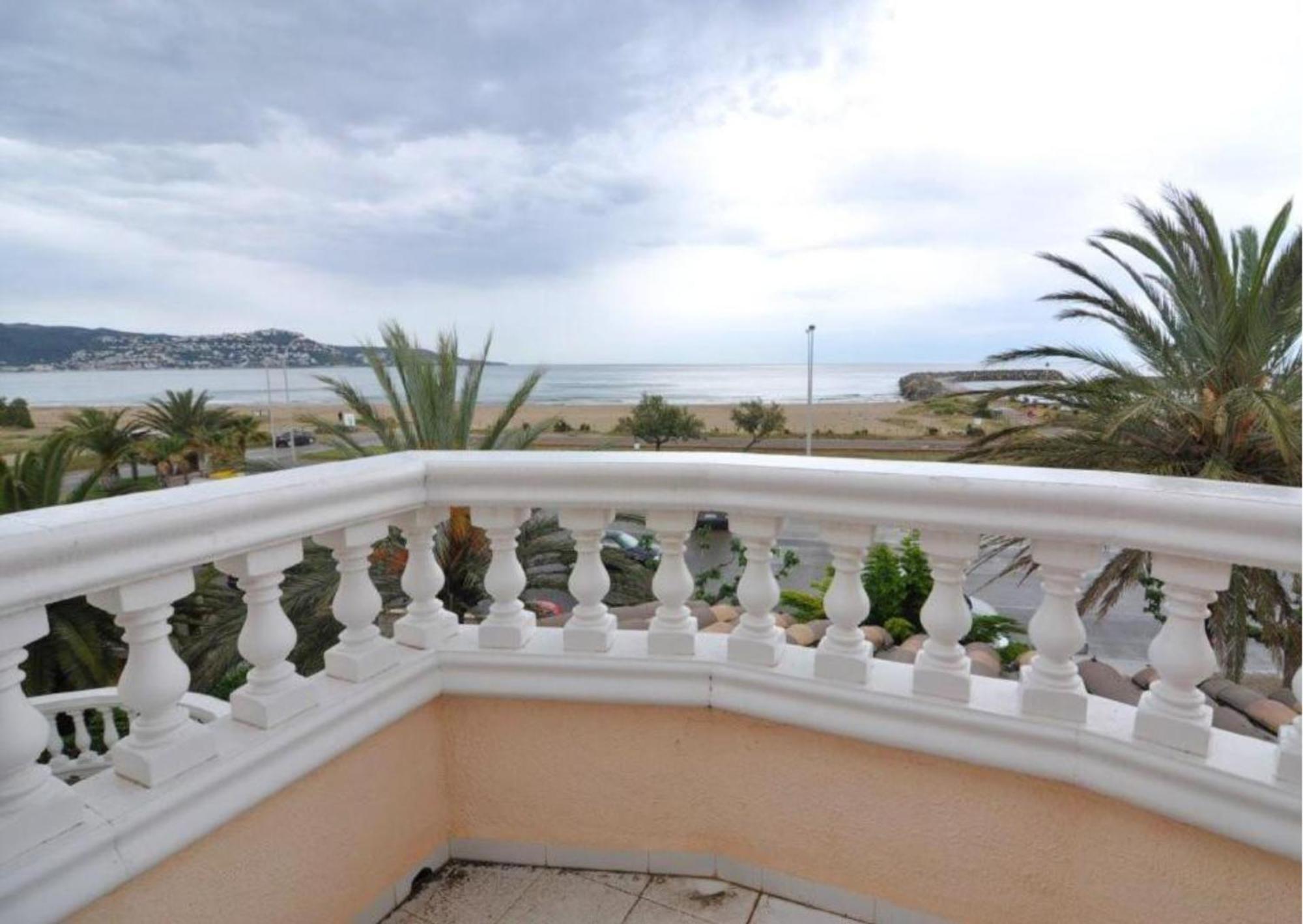 Rnet - Port Primer Villa Empuriabrava